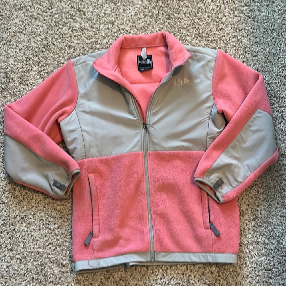 Good condition girls XL north face fleece